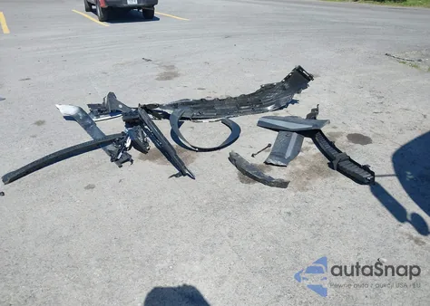 2025 Nissan Kicks Sr Intelligent Awd z USA, uszkodzony, nr VIN 3N8AP6DB2SL327508